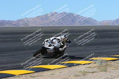 media/May-12-2024-SoCal Trackdays (Sun) [[ad755dc1f9]]/6-Bowl (845am)/